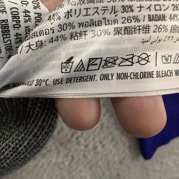 Disney Donald Duck Small Pullover Knit Sweater Crew Neck Large Donald Print Fun - Picture 10 of 10